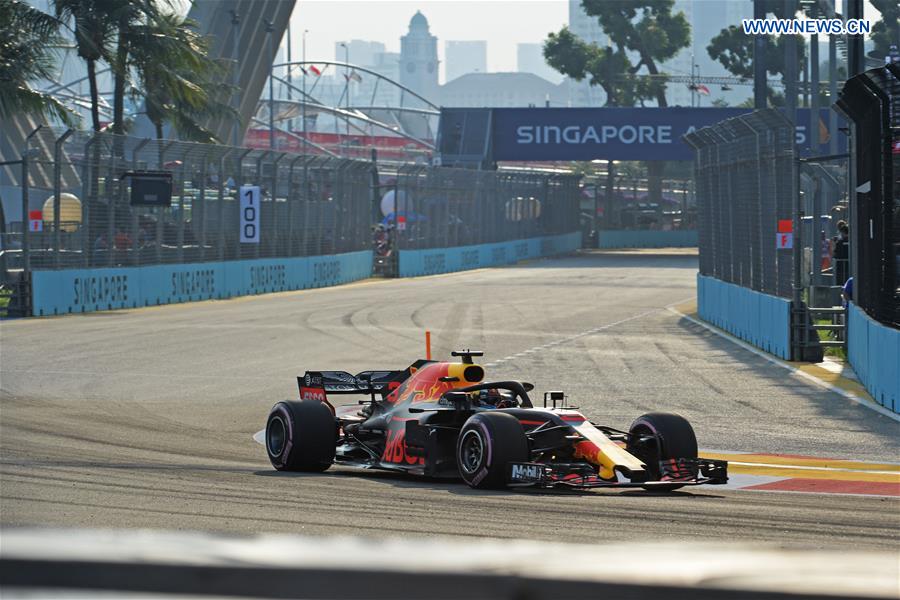 (SP)SINGAPORE-F1-SINGAPORE GRAND PRIX NIGHT RACE-PRACTISE