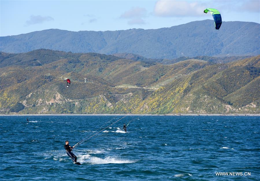 (SP)NEW ZEALAND-WELLINGTON-KITESURFING