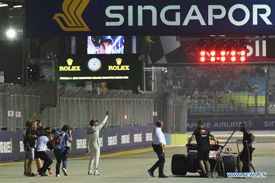 (SP)SINGAPORE-F1-SINGAPORE GRAND PRIX NIGHT RACE-QUALIFYING SESSION