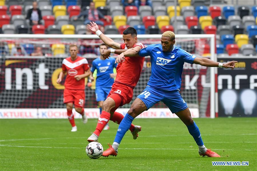 (SP)GERMANY-DUESSELDORF-BUNDESLIGA-DUESSELDORF-HOFFENHEIM