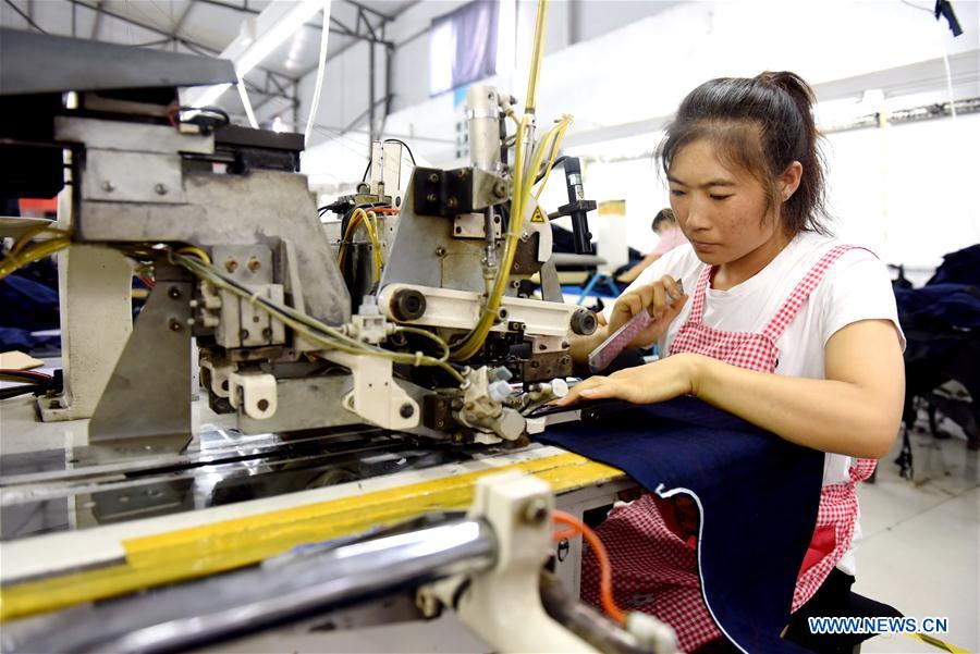 CHINA-HEBEI-FACTORY-ANTI POVERTY (CN)