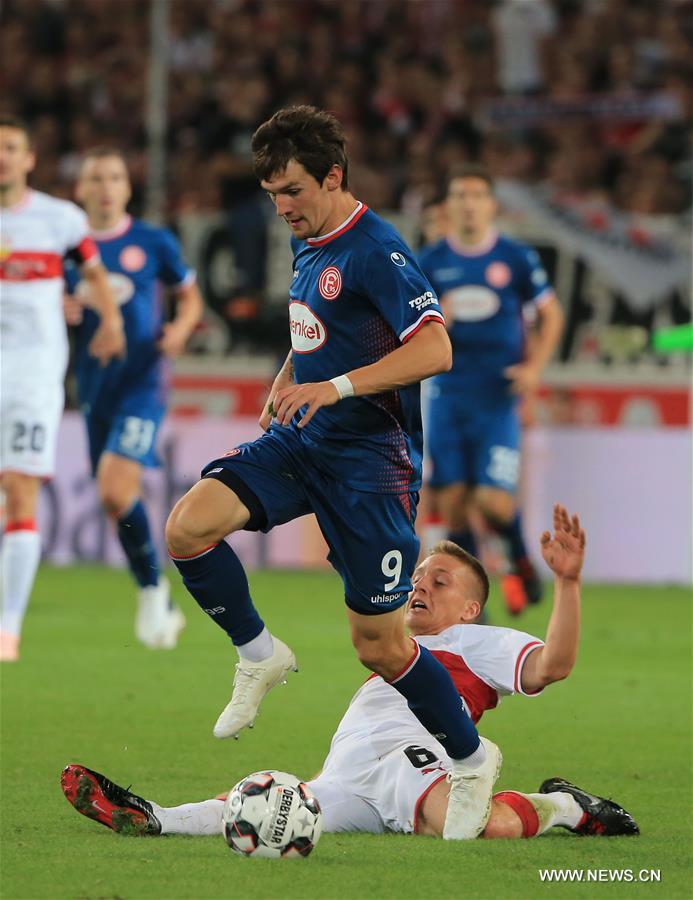 (SP)GERMANY-STUTTGART-SOCCER-BUNDESLIGA-STUTTGART VS DUESSELDORF