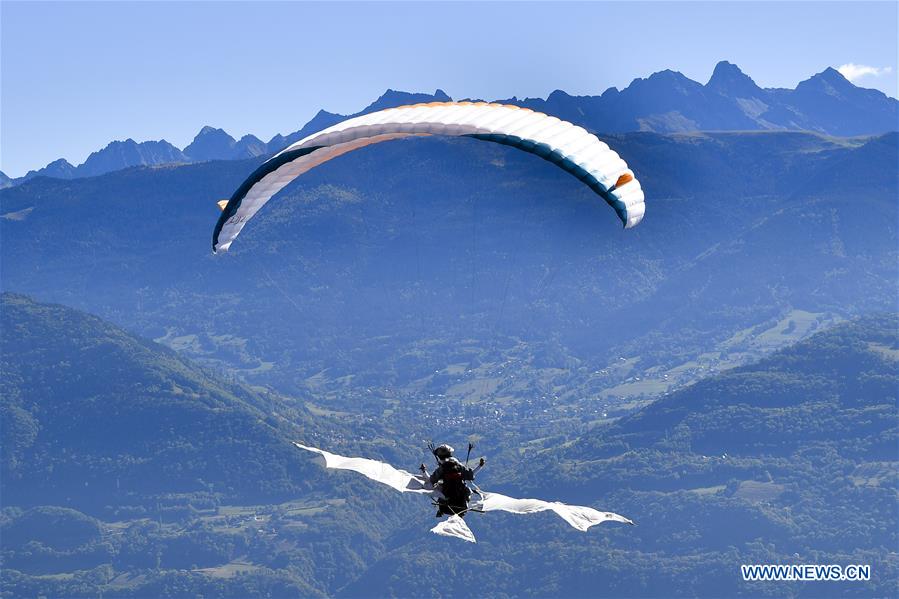 (SP)FRANCE-SAINT-HILAIRE-AIR SPORTS-45TH COUPE ICARE