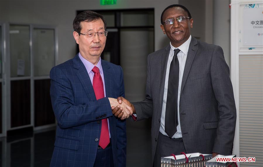 KENYA-NAIROBI-NATIONAL LIBRARY-CHINESE BOOK AREA-LAUNCH