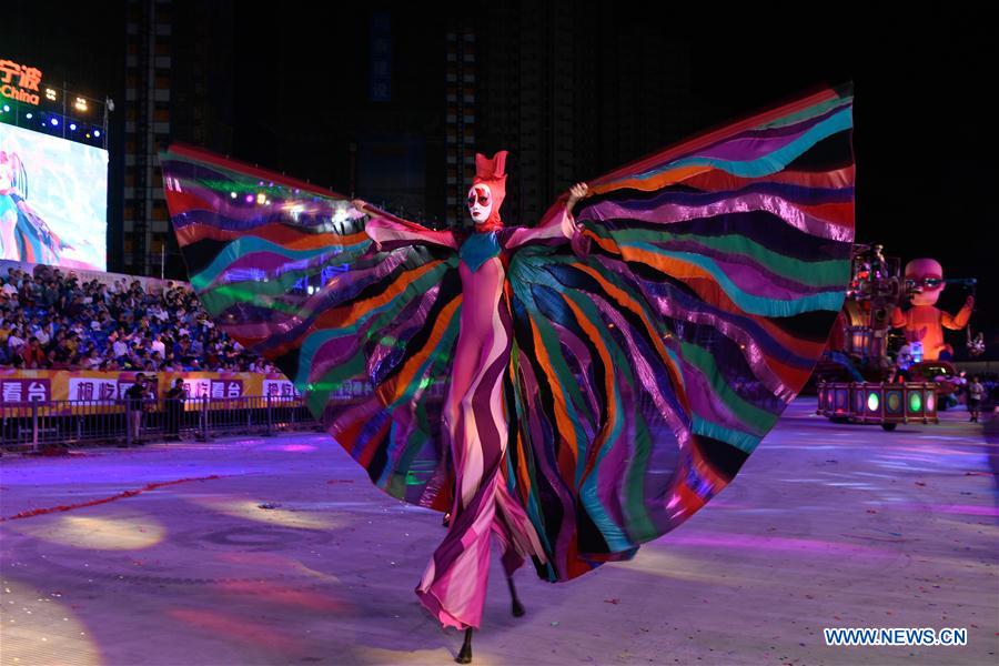 CHINA-NINGBO-CARNIVAL-PERFORMANCE (CN)