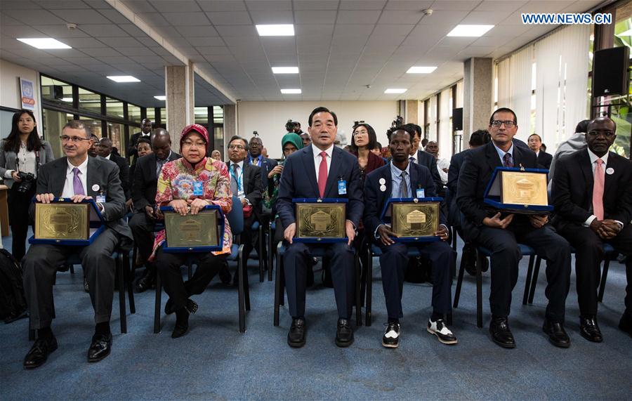 KENYA-NAIROBI-CHINA-XUZHOU-UN-HABITAT-SCROLL OF HONOR