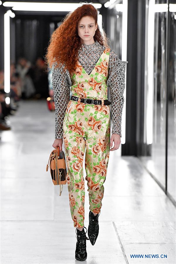 FRANCE-PARIS-FASHION WEEK-LOUIS VUITTON