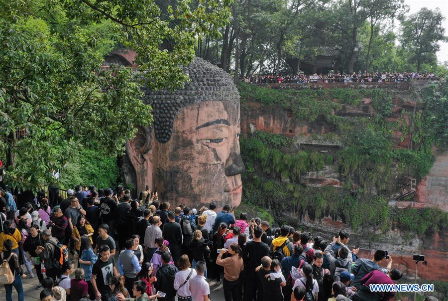 CHINA-SICHUAN-GIANT BUDDHA-TOURISM (CN)