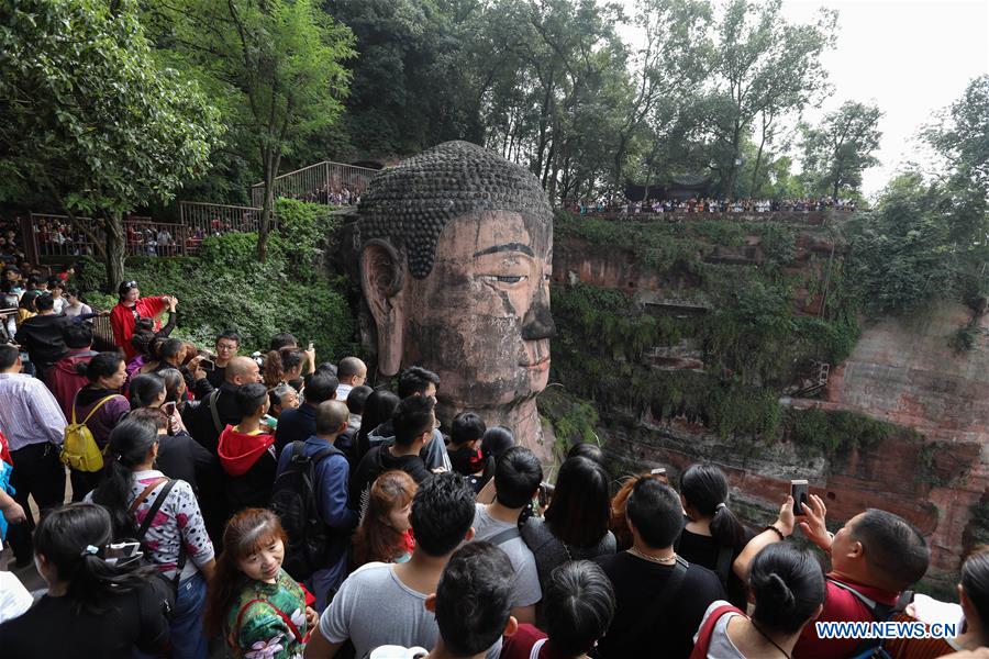 CHINA-SICHUAN-GIANT BUDDHA-TOURISM (CN)