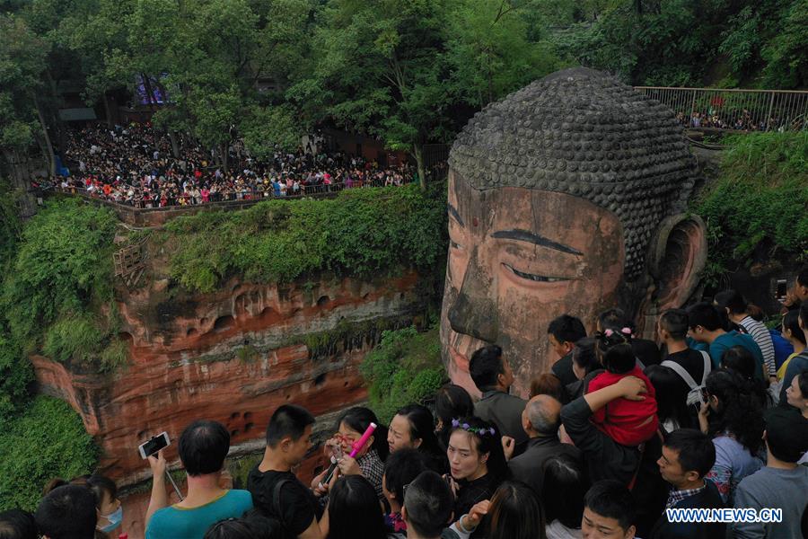 CHINA-SICHUAN-GIANT BUDDHA-TOURISM (CN)