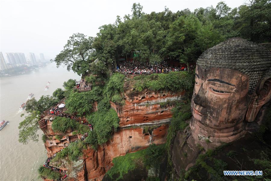 CHINA-SICHUAN-GIANT BUDDHA-TOURISM (CN)