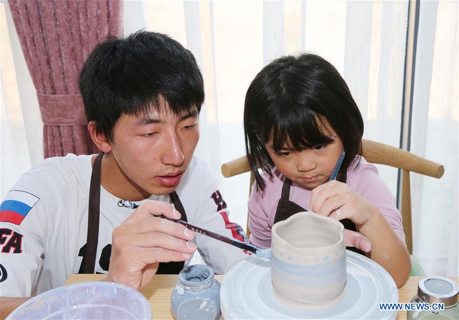 #CHINA-JIANGSU-CERAMICS MAKING-CHILDREN (CN)