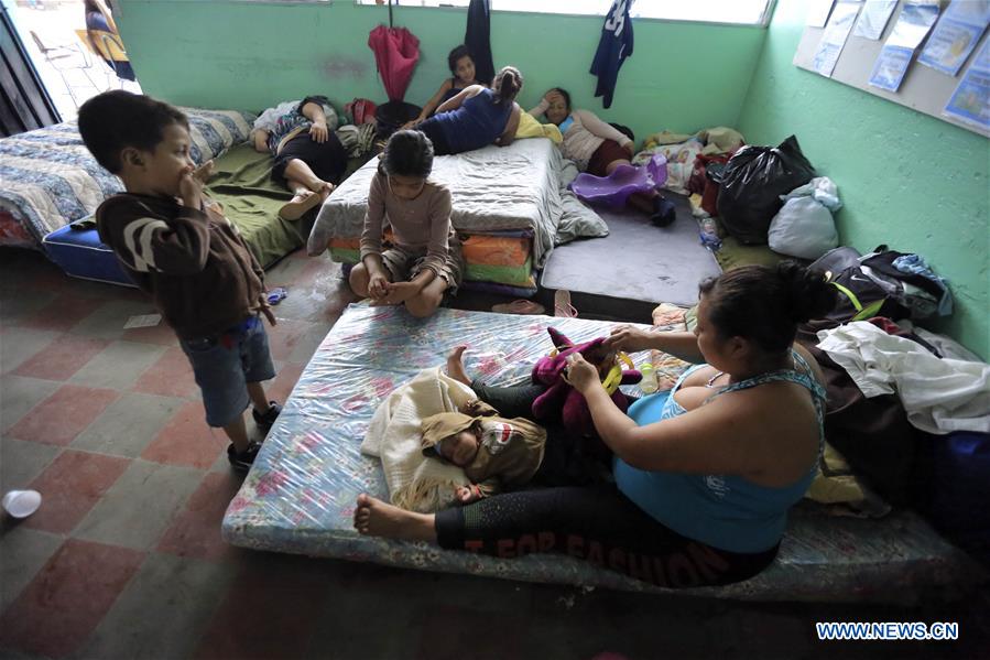 HONDURAS-TEGUCIGALPA-CLIMATE-RAIN-RED ALERT