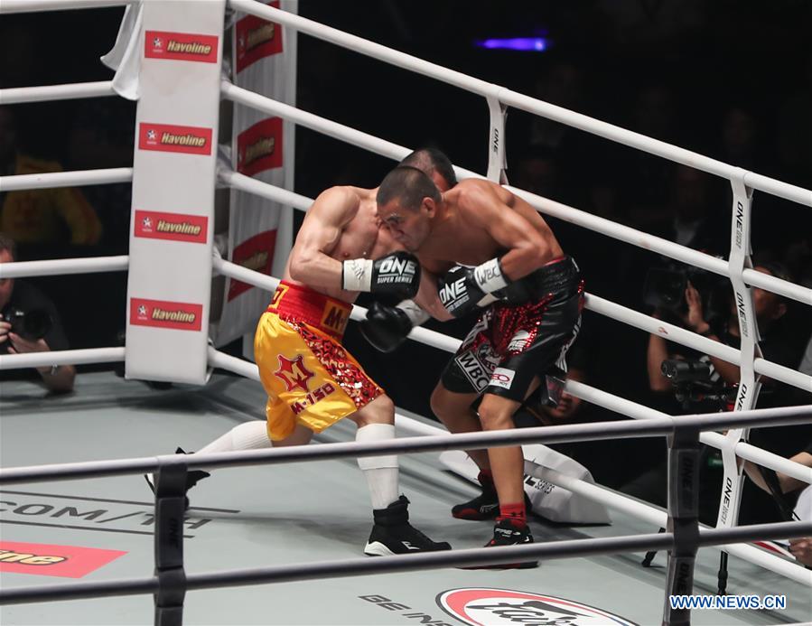 (SP)BANGKOK-THAILAND-BOXING-SRISAKET SOR RUNGVISAI VS IRAN DIAZ