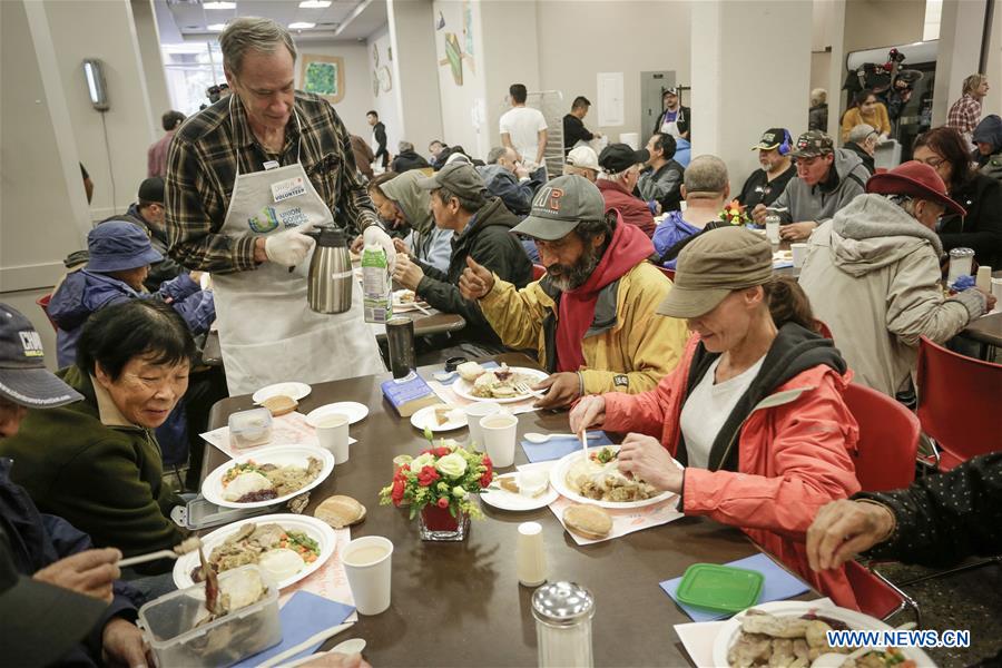 CANADA-VANCOUVER-THANKSGIVING DAY-FREE MEAL