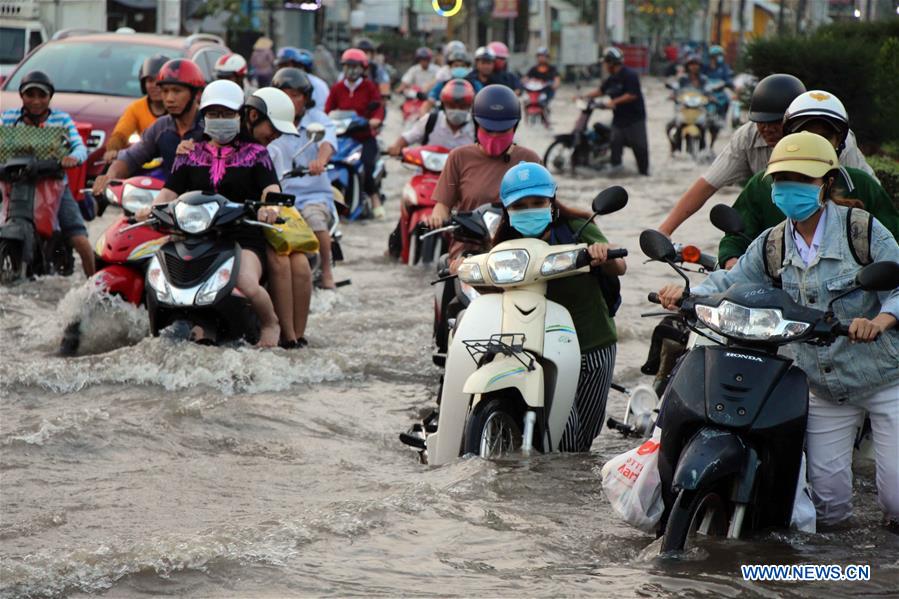 VIETNAM-CAN THO-TIDE-FLOOD