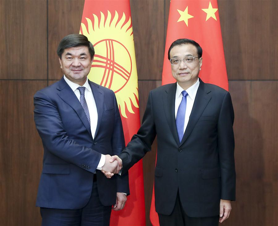 TAJIKISTAN-DUSHANBE-LI KEQIANG-KYRGYZ PM-MEETING