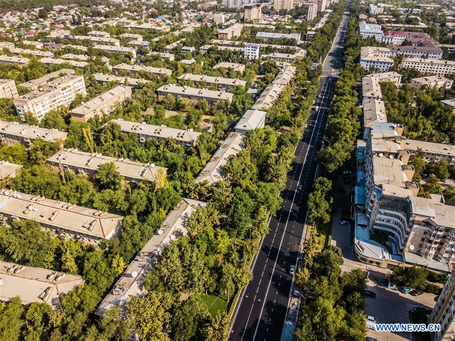 Xinhua Headlines: Chinese companies bring warmth, convenience to Central Asian people 