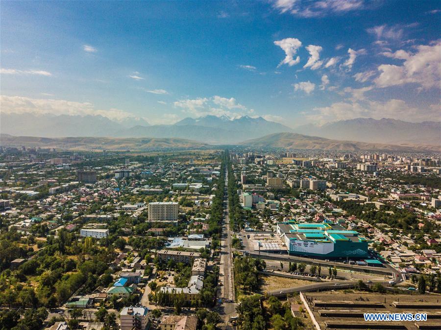 Xinhua Headlines: Chinese companies bring warmth, convenience to Central Asian people 