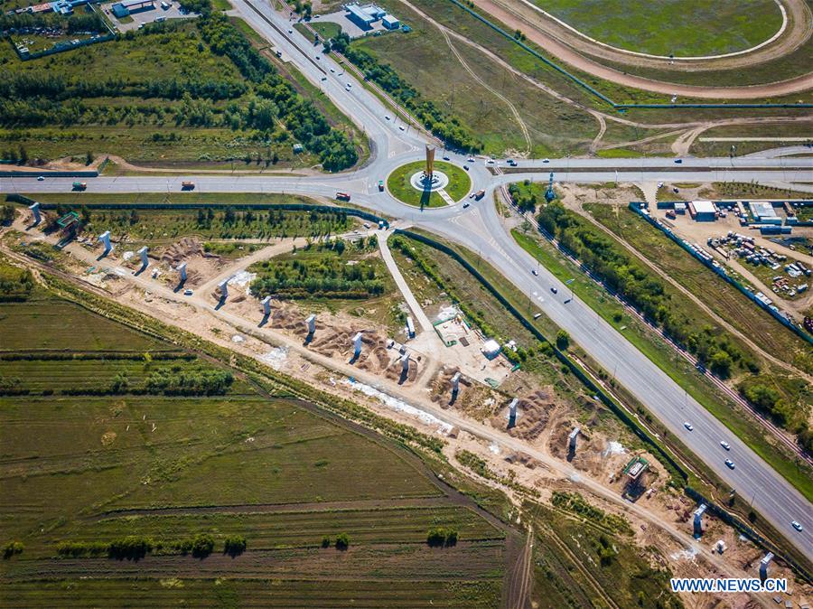 Xinhua Headlines: Chinese companies bring warmth, convenience to Central Asian people 