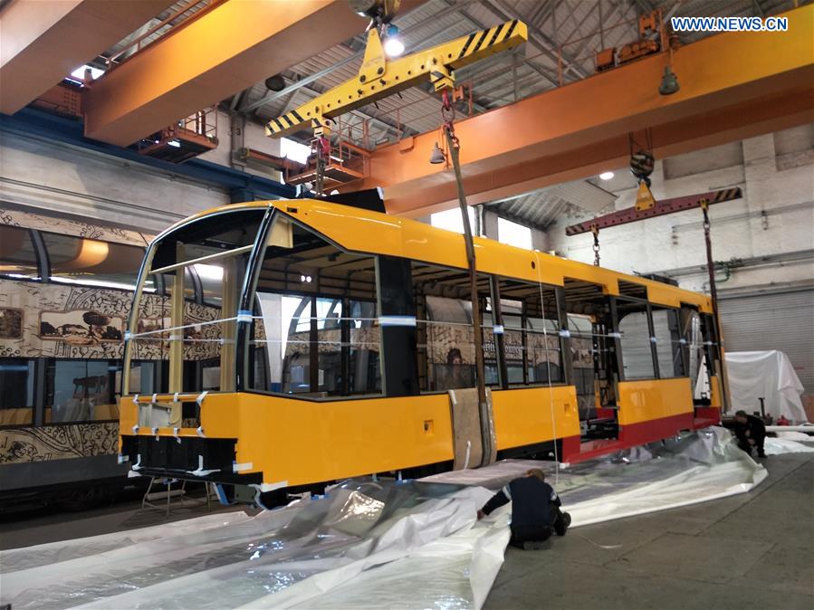 Xinhua headlines: Is Chinese investment a "threat" or source of growth in Europe?