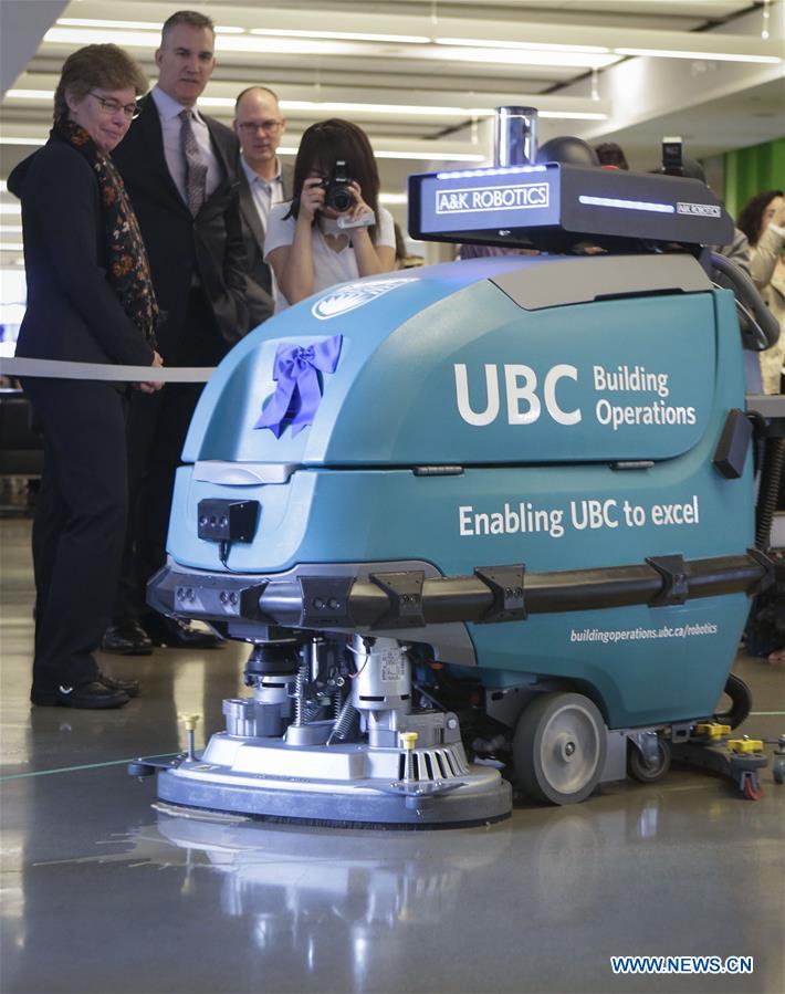 CANADA-VANCOUVER-FLOOR-CLEANING-ROBOT