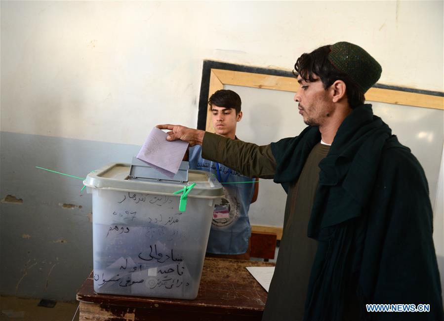 AFGHANISTAN-KANDAHAR-PARLIAMENTARY ELECTIONS-VOTING
