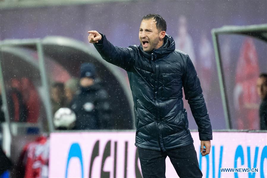 (SP)GERMANY-LEIPZIG-SOCCER-BUNDESLIGA-LEIPZIG VS SCHALKE