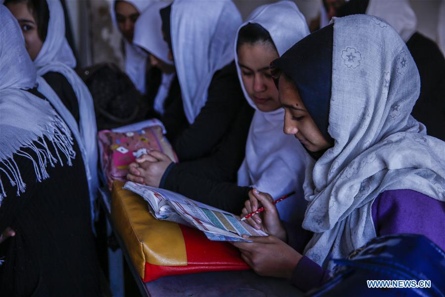 AFGHANISTAN-HERAT-GIRLS-EDUCATION
