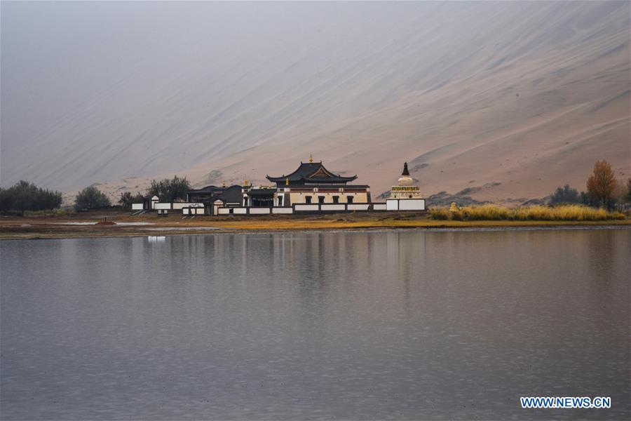 CHINA-INNER MONGOLIA-BADAIN JARAN DESERT (CN)