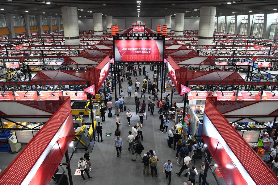 Xinhua Headlines: From Canton Fair to Import Expo, China gears up for wider opening-up