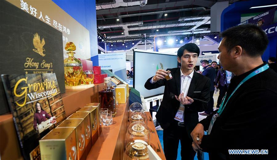Xinhua Headlines: American companies "covet" burgeoning Chinese market at import fair