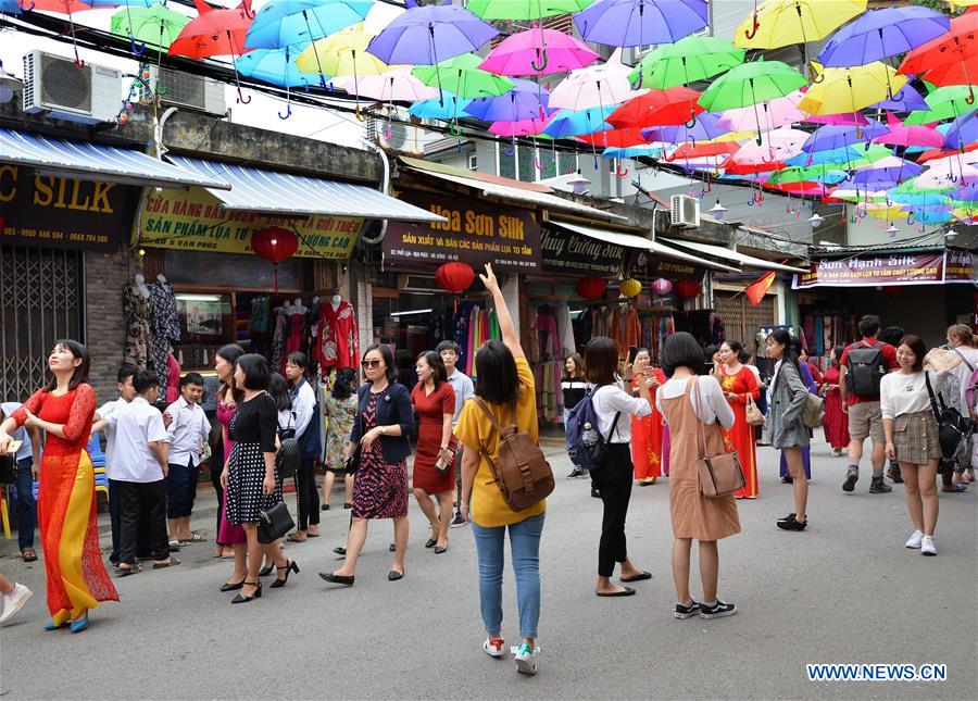 VIETNAM-HANOI-SILK VILLAGE