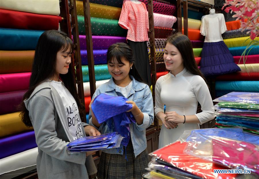 VIETNAM-HANOI-SILK VILLAGE