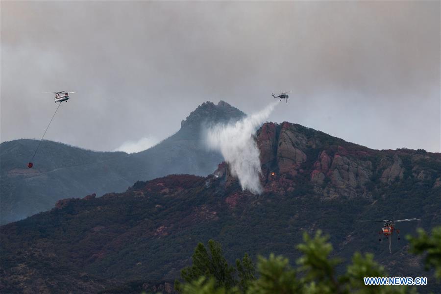U.S.-THOUSAND OAKS-WILDFIRE