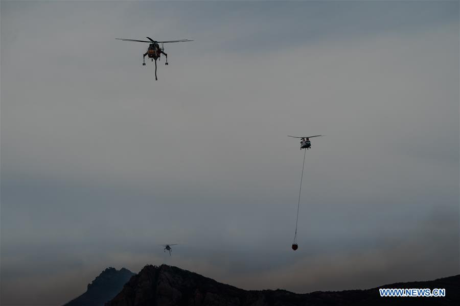 U.S.-THOUSAND OAKS-WILDFIRE