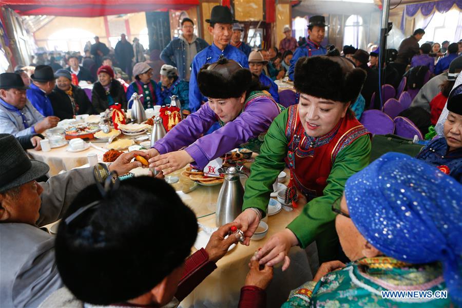 CHINA-INNER MONGOLIA-ORDOS-WEDDING (CN)