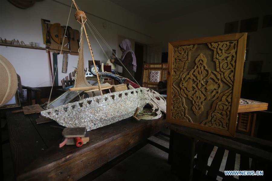 MIDEAST-GAZA-ART-WORK