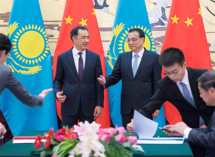 CHINA-BEIJING-LI KEQIANG-KAZAKH PM-REGULAR MEETING (CN)