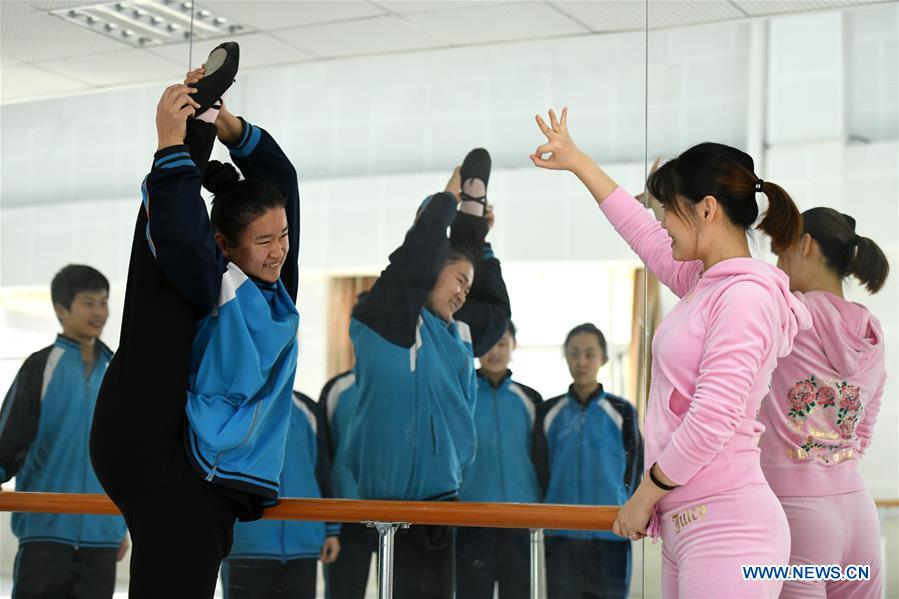 #CHINA-HEBEI-SHIJIAZHUANG-SPECIAL EDUCATION-TEACHING-DANCE (CN)
