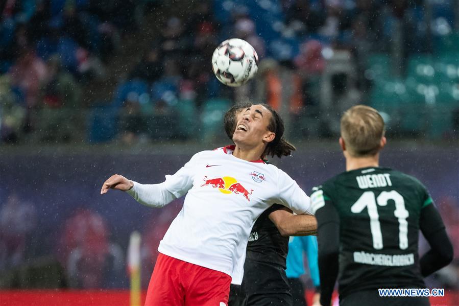 (SP)GERMANY-LEIPZIG-SOCCER-BUNDESLIGA-LEIPZIG VS MOENCHENGLADBACH