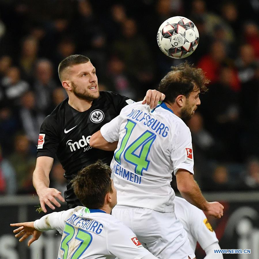 (SP)GERMANY-FRANKFURT-SOCCER-BUNDESLIGA-FRANKFURT VS WOLFSBURG