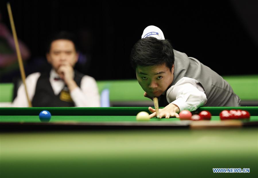 (SP) BRITAIN-YORK-SNOOKER-UK CHAMPIONSHIP-DING VS XIAO