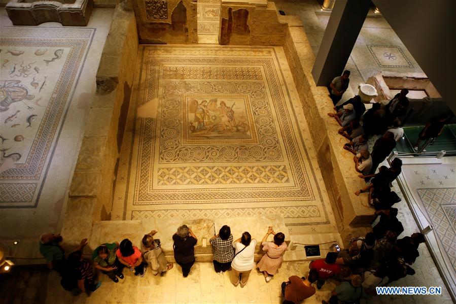 TURKEY-GAZIANTEP-MOSAIC-GYPSY GIRL-RETURN