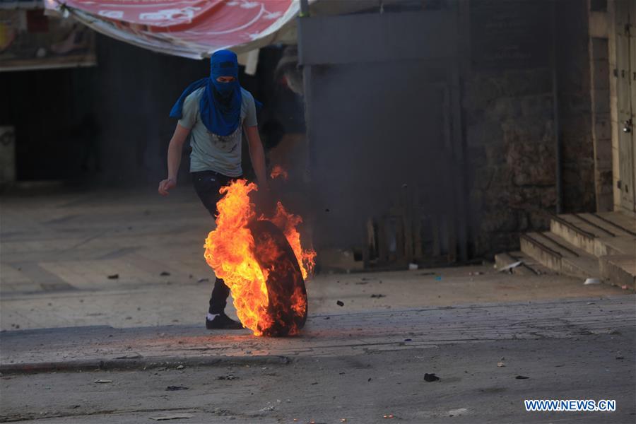 MIDEAST-HEBRON-CLASHES