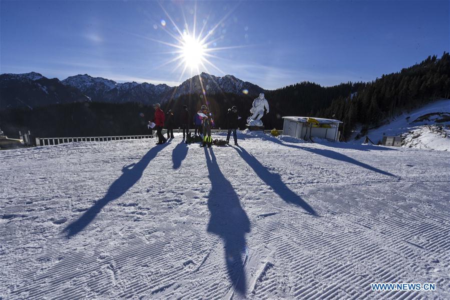 CHINA-XINJIANG-URUMQI-SKI (CN) 