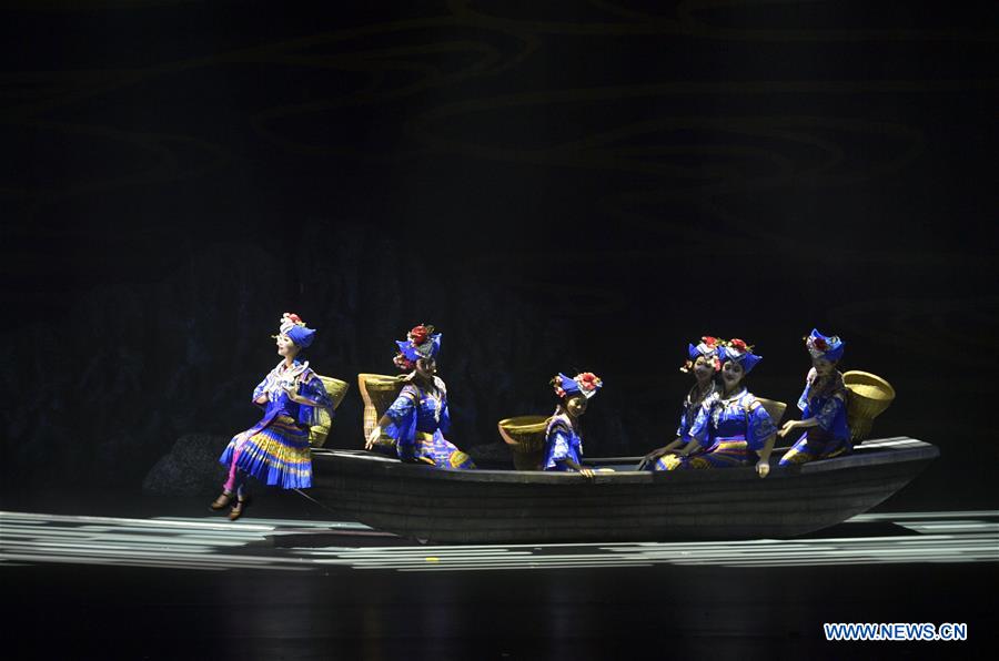 #CHINA-ENSHI-PERFORMANCE-ETHNIC CULTURE (CN) 