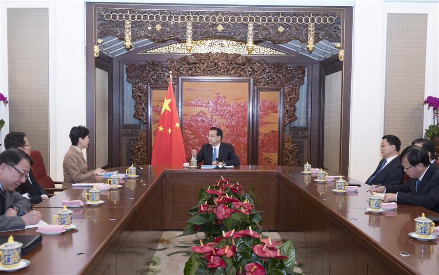 CHINA-BEIJING-LI KEQIANG-HKSAR CHIEF EXECUTIVE-MEETING (CN)