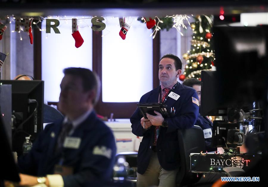 U.S.-NEW YORK-STOCKS-PLUNGE