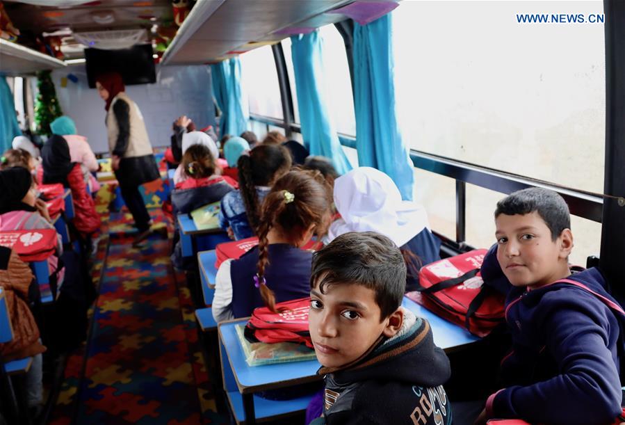 IRAQ-BAGHDAD-DISPLACED CHILDREN-MOBILE BUS SCHOOL